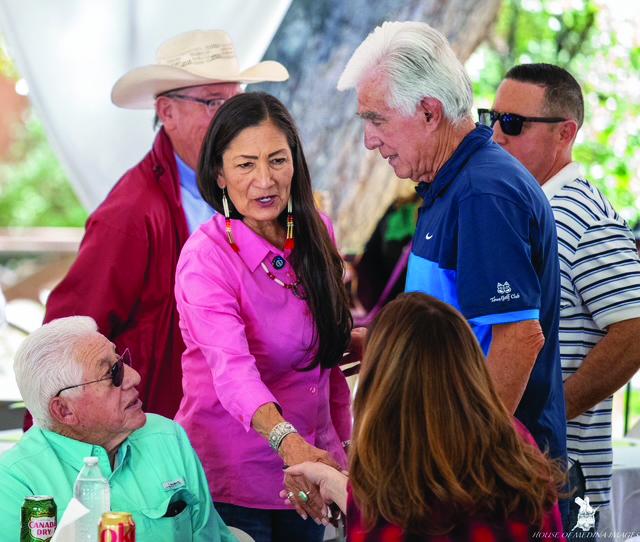 Dems Meet for Matanza